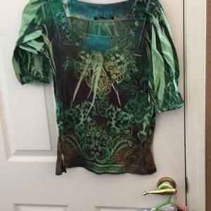 FINAL MARKDOWN Ladies’ B.L.E.U. Top (S)